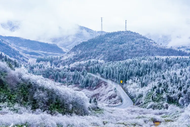 横断山脉