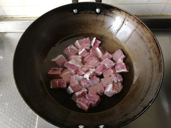 炖牛肉